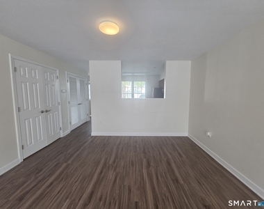 22 Fairgate Drive - Photo Thumbnail 3