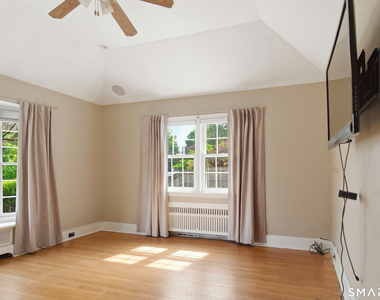 24 Highbrook Road - Photo Thumbnail 13
