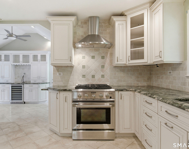 24 Highbrook Road - Photo Thumbnail 7