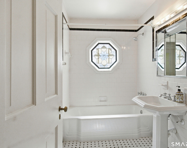 24 Highbrook Road - Photo Thumbnail 16