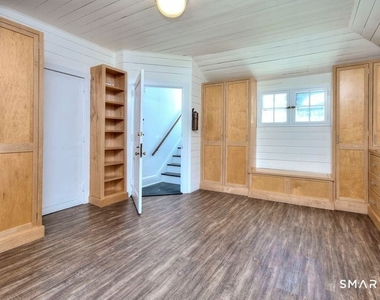 94 Honey Hill Road - Photo Thumbnail 1