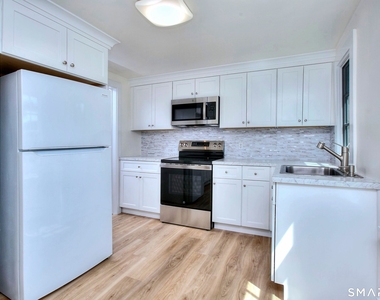 94 Honey Hill Road - Photo Thumbnail 6