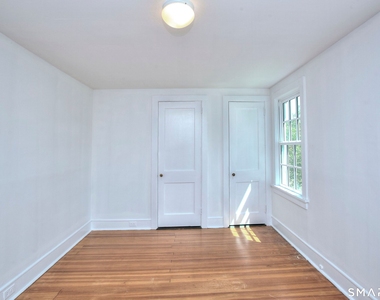 94 Honey Hill Road - Photo Thumbnail 12