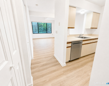 1690 Dixwell Avenue - Photo Thumbnail 3