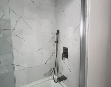 52 Admiral Street - Photo Thumbnail 21