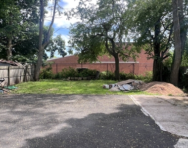 52 Admiral Street - Photo Thumbnail 27