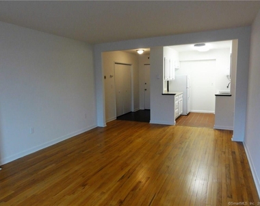 500 Newfield Avenue - Photo Thumbnail 2