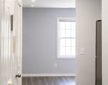 97 River Street - Photo Thumbnail 12