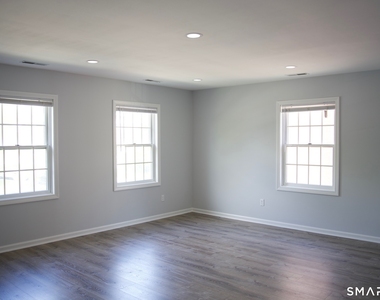97 River Street - Photo Thumbnail 13