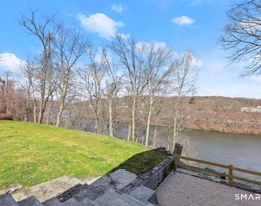 106 River Road - Photo Thumbnail 11