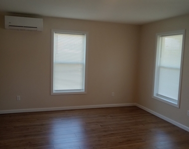48 Prospect Street - Photo Thumbnail 7