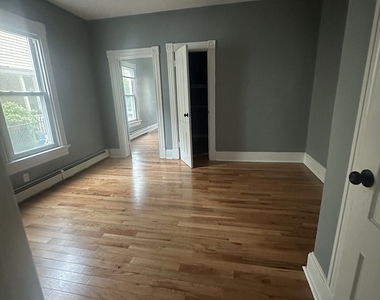 402 Church Street - Photo Thumbnail 3