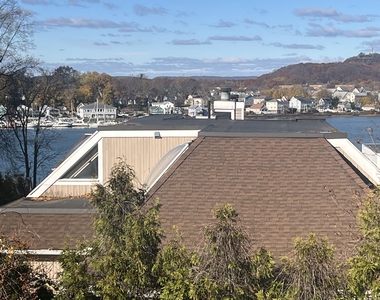 896 Quinnipiac Avenue - Photo Thumbnail 1