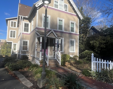 896 Quinnipiac Avenue - Photo Thumbnail 36