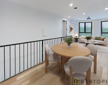 494 Manhattan Avenue - Photo Thumbnail 2
