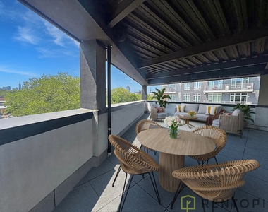 494 Manhattan Avenue - Photo Thumbnail 1