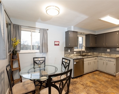 2413 Nicholson Rd - Photo Thumbnail 4