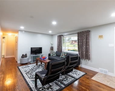 2413 Nicholson Rd - Photo Thumbnail 2