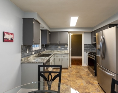 2413 Nicholson Rd - Photo Thumbnail 6