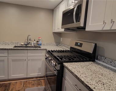 2413 Nicholson Rd - Photo Thumbnail 15