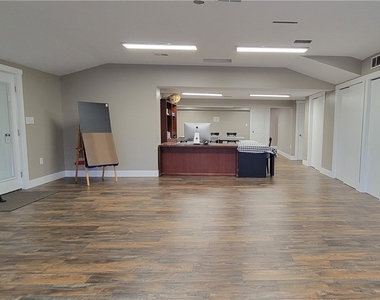2413 Nicholson Rd - Photo Thumbnail 13