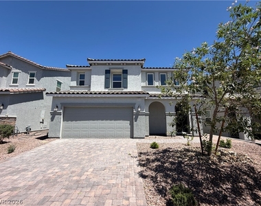 8030 Minavalle Avenue - Photo Thumbnail 1