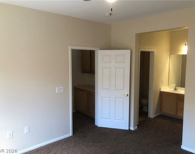 10220 Delray Beach Avenue - Photo Thumbnail 7
