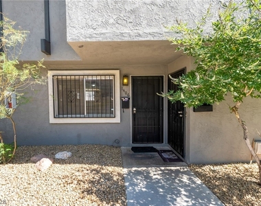 1406 N Jones Boulevard - Photo Thumbnail 1