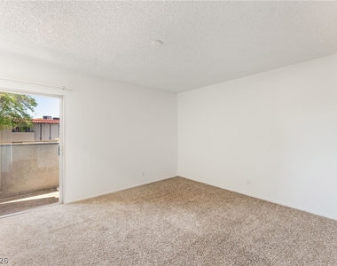 1406 N Jones Boulevard - Photo Thumbnail 15