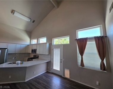 2275 Ramsgate Drive - Photo Thumbnail 36