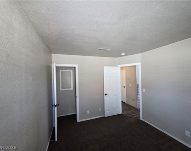 2275 Ramsgate Drive - Photo Thumbnail 73
