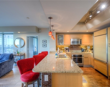322 Karen Avenue - Photo Thumbnail 3