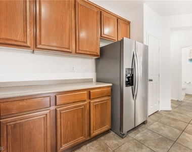 310 Clarence House Avenue - Photo Thumbnail 11