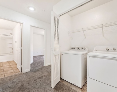 310 Clarence House Avenue - Photo Thumbnail 23