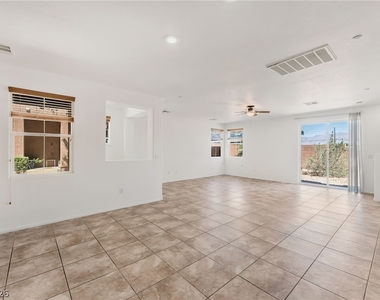310 Clarence House Avenue - Photo Thumbnail 9