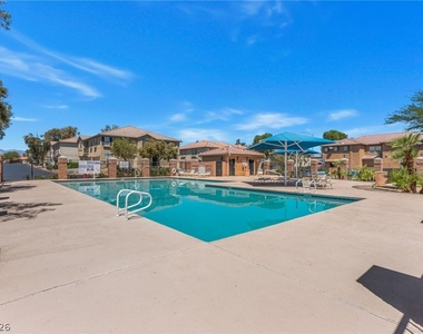 310 Clarence House Avenue - Photo Thumbnail 6