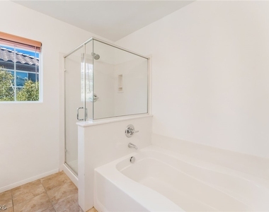 310 Clarence House Avenue - Photo Thumbnail 19