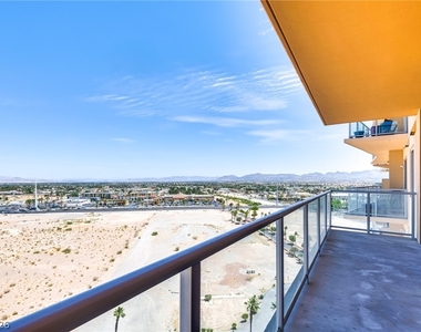 8255 Las Vegas Boulevard - Photo Thumbnail 18