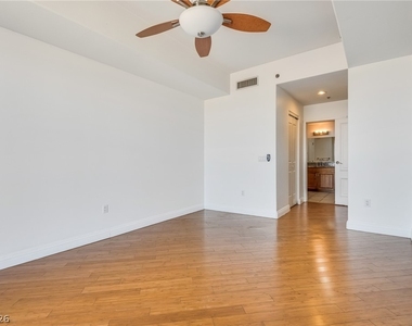 8255 Las Vegas Boulevard - Photo Thumbnail 9