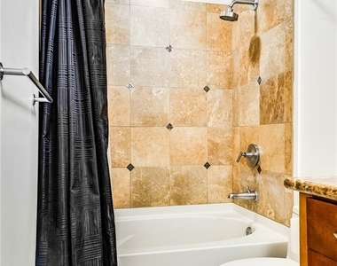8255 Las Vegas Boulevard - Photo Thumbnail 16