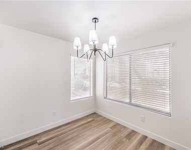 3425 E Russell Road - Photo Thumbnail 7