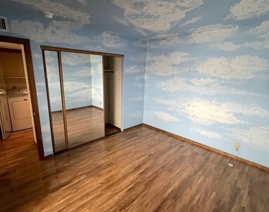 600 Woodmount Drive - Photo Thumbnail 19