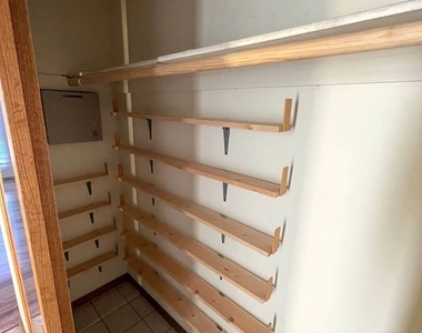 600 Woodmount Drive - Photo Thumbnail 34