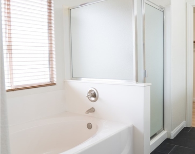 10808 Wallflower Avenue - Photo Thumbnail 58