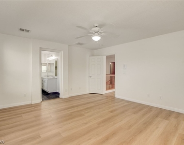 10808 Wallflower Avenue - Photo Thumbnail 28