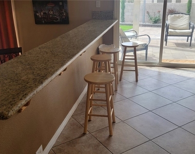 8201 Mountain Heather Court - Photo Thumbnail 11