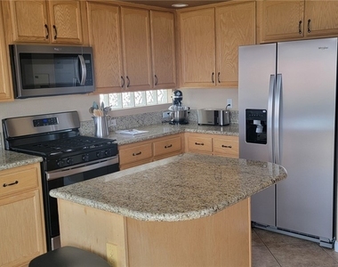 8201 Mountain Heather Court - Photo Thumbnail 13