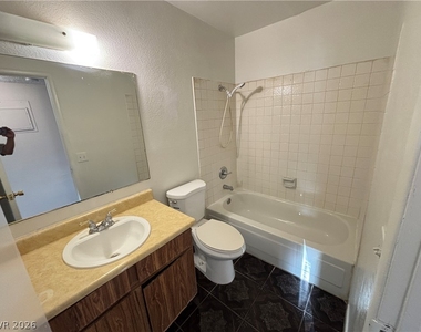 625 N 12th Street - Photo Thumbnail 11