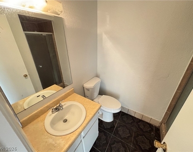 625 N 12th Street - Photo Thumbnail 12