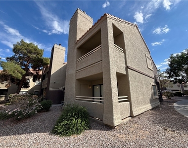5064 S Rainbow Boulevard - Photo Thumbnail 1